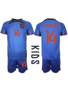 Otroški Nogometna dresi replika Nizozemska Davy Klaassen #14 Gostujoči SP 2022 Kratek rokav (+ hlače)